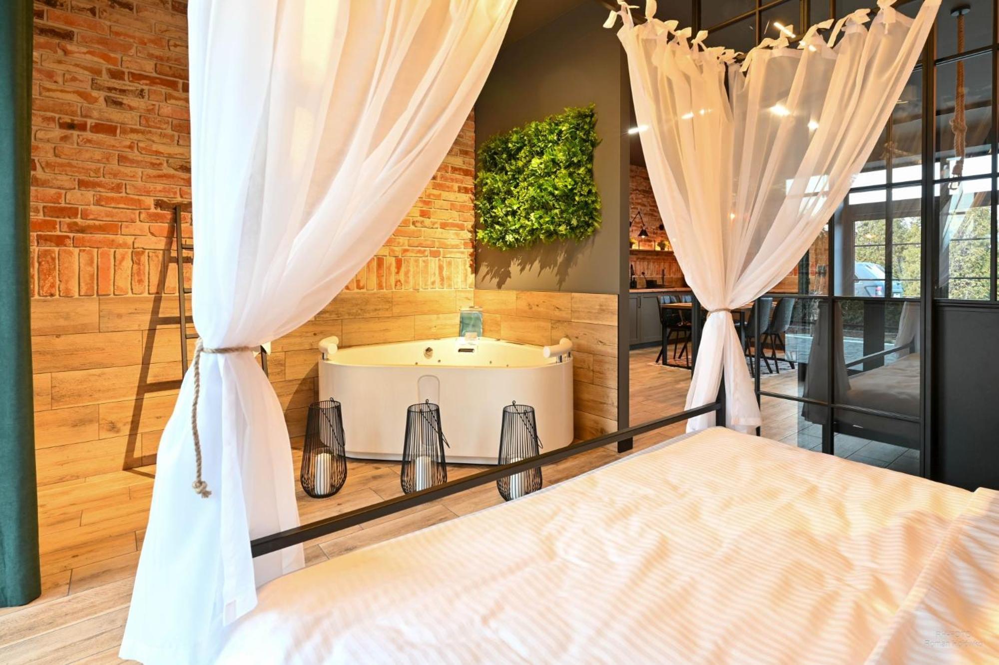Aparthotel Mamma Mia - Oświęcim Eksteriør bilde